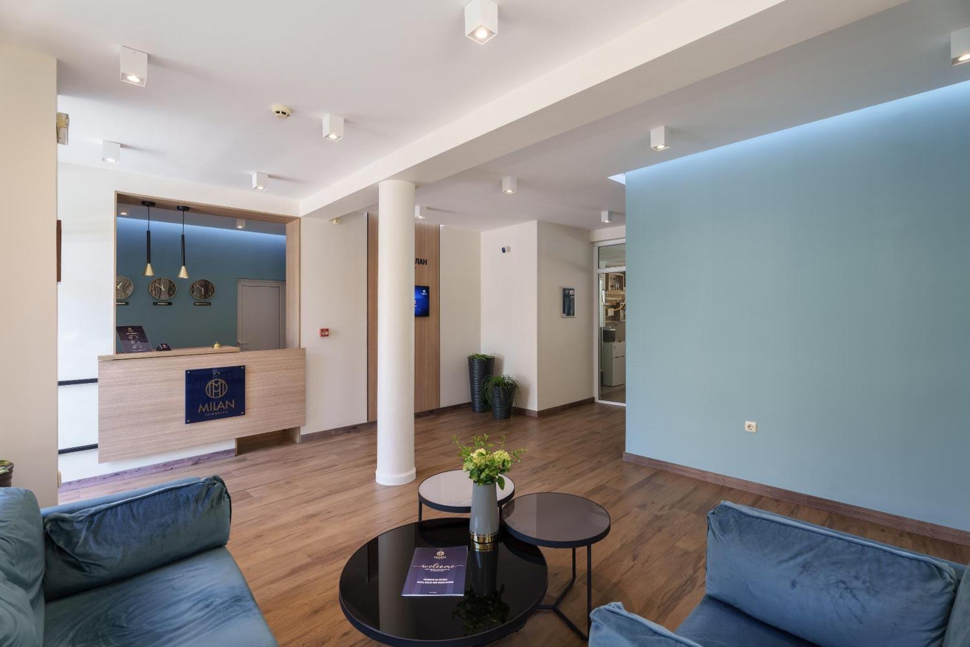 Hotel Milan プリモルスコ エクステリア 写真
